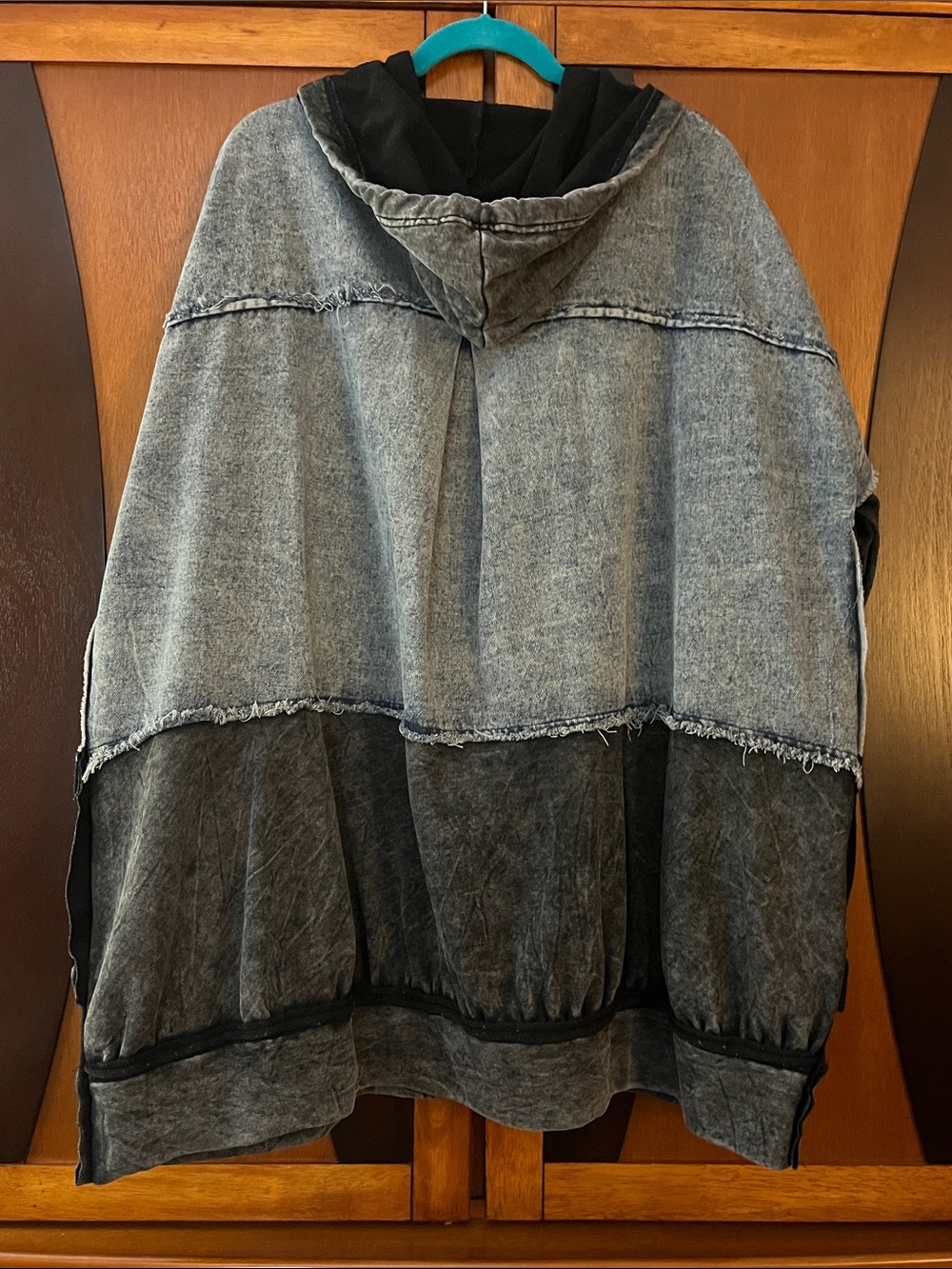 Oli & Hali Oversized Washed Black Fabric/Blue Denim Hooded Jacket w/Pockets - Picture 10 of 16